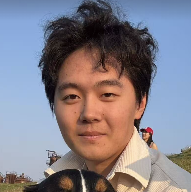 Hongqing (Ives) Xue